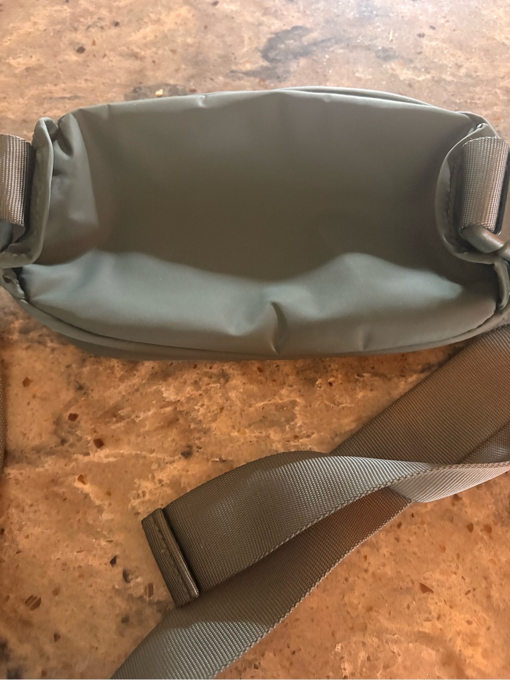 Lululemon Wunderlust Belt Bag - Picture 5 of 8